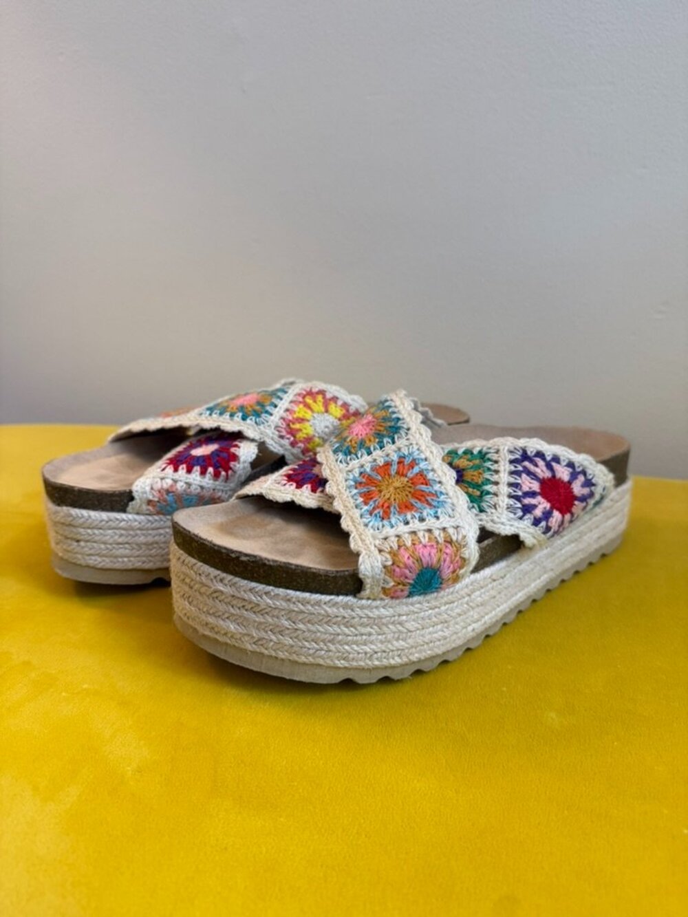 Dirty Laundry Crochet Platform Sandals Size 8.5 Boho Espadrille Floral